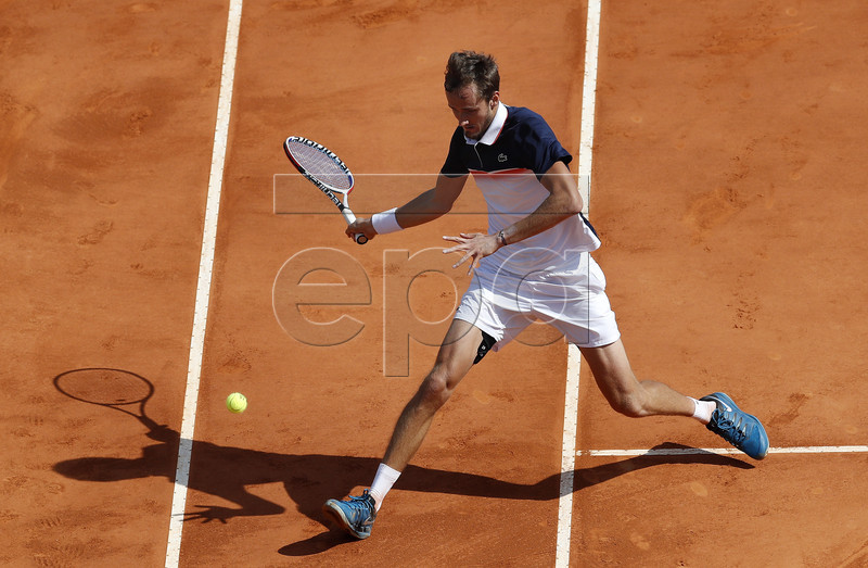 Daniil Medvedev of Russia in action during his quarterfinal match against Novak Djokovic of Serbia at the Monte-Carlo Rolex Masters tournament in Roquebrune Cap Martin, France, 19 April 2019.  EPA-EFE/SEBASTIEN NOGIER