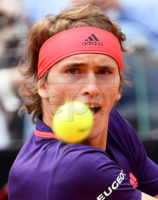 Alexander Zverev of Germany in action against Matteo Berrettini of Italy during their men's singles second round match at the Italian Open tennis tournament in Rome, Italy, 14 May 2019. EPA-EFE/ETTORE FERRARI