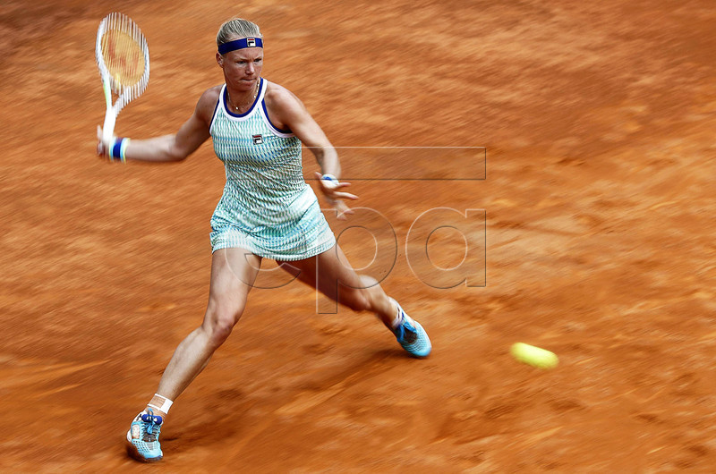 Kiki Bertens of the Netherlands in action against Johanna Konta of Britain during their women's singles semi final match at the Italian Open tennis tournament in Rome, Italy, 18 May 2019. EPA-EFE/RICCARDO ANTIMIANI