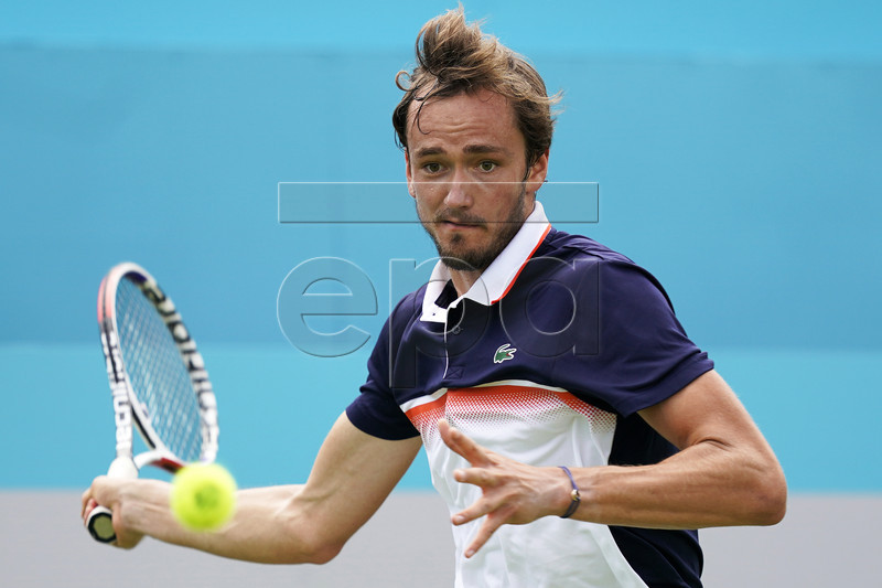 Russia's Daniil Medvedev returns to Fernando Verdasco of Spain during their round 32 match at the Fever Tree Championship at Queen's Club in London, Britain, 17 June 2019. The tournament runs from 17 till 23 June 2019. EPA-EFE/WILL OLIVER