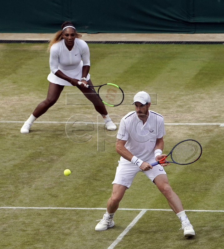 Andy Murray of Britain and Serena Williams of the US during their third round mixed doubles match against Bruno Soares of Brazil and Nicole Melichar of the US during the Wimbledon Championships at the All England Lawn Tennis Club, in London, Britain, 10 July 2019. EPA-EFE/WILL OLIVER EDITORIAL USE ONLY/NO COMMERCIAL SALES